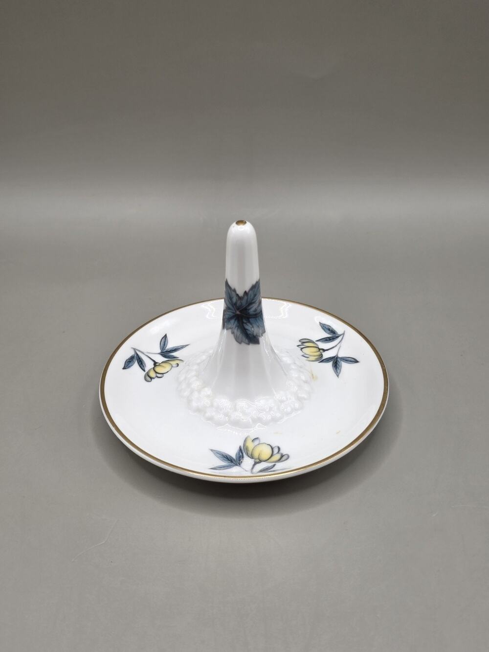 Vintage Royal Worcester Fine Bone China Ring Holder Dish Yellow Floral Gold Rim